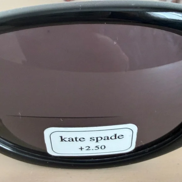 Kate Spade Elegant Black reading  Sunglasses - Picture 4 of 5